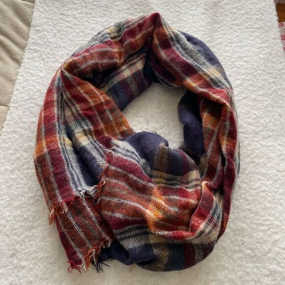 Cozy Autumn Colors Blanket Scarf - Picture 1 of 4